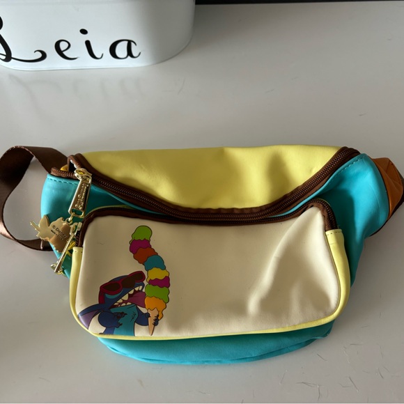 Disney Stitch Loungefly Fannypack - Picture 1 of 4
